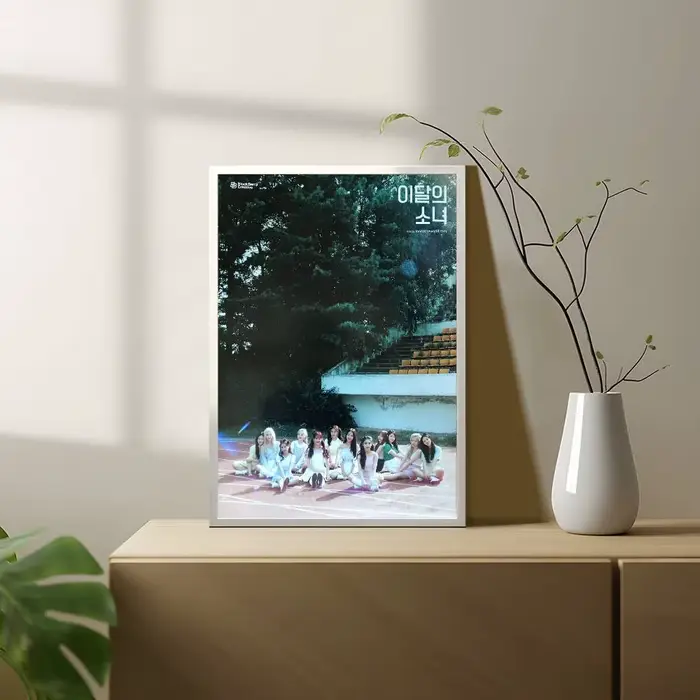 Affiche populaire célèbre coréenne Kpop Band l-loonas