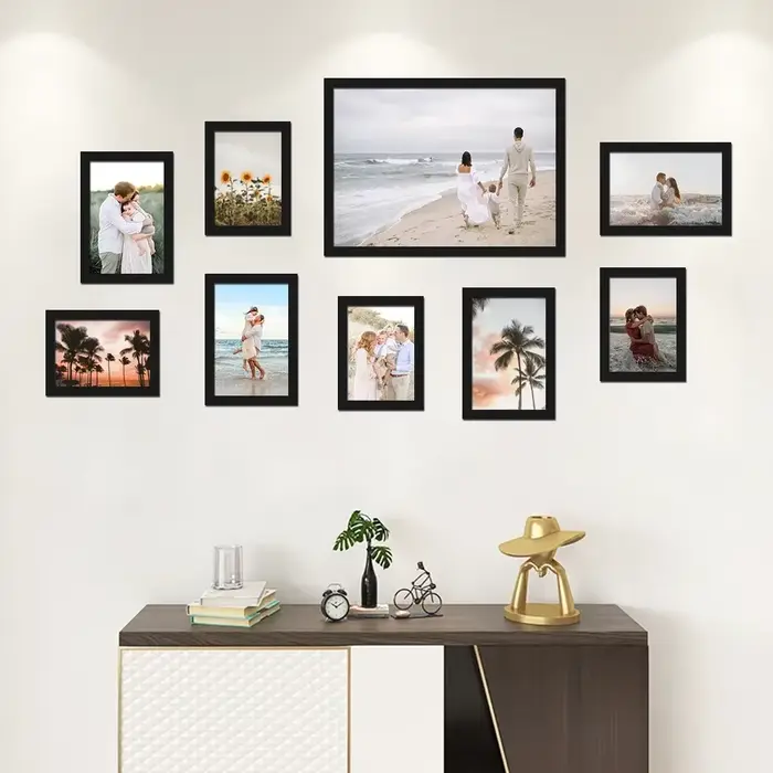 Ensemble de cadres photo noirs blanches