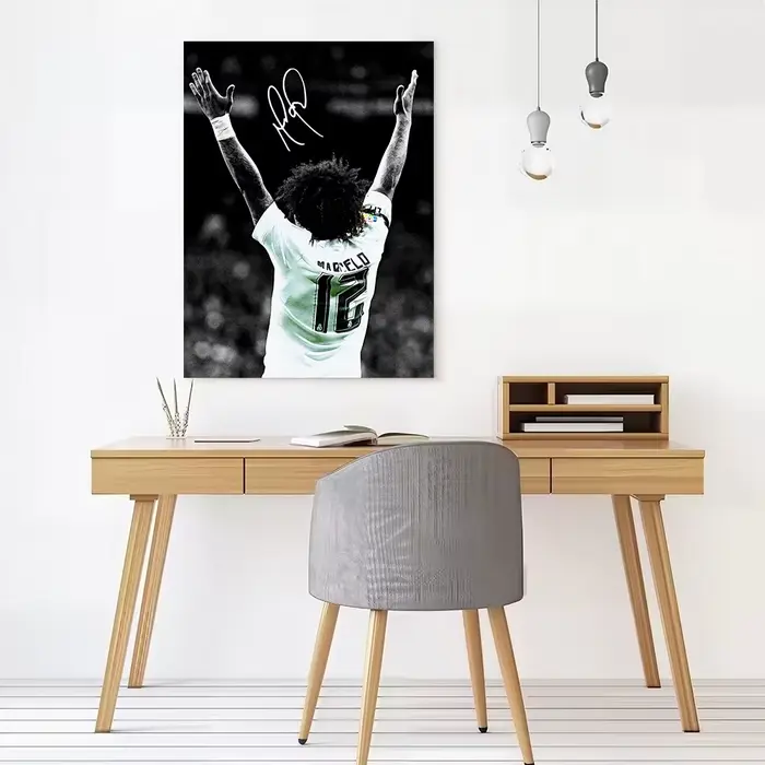 Marcelo célébre avec les bras levés - Affiche sur toile - Art mural - Image imprimée personnalisable de haute qualité