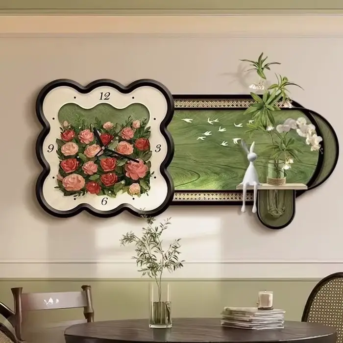 Horloges murales de peinture moderne et fleurs