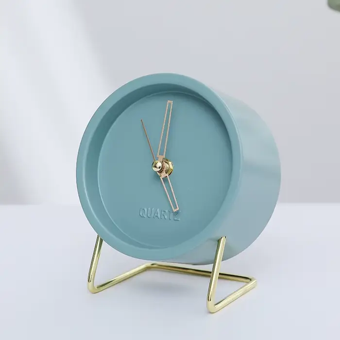 Horloge électronique de style nordique