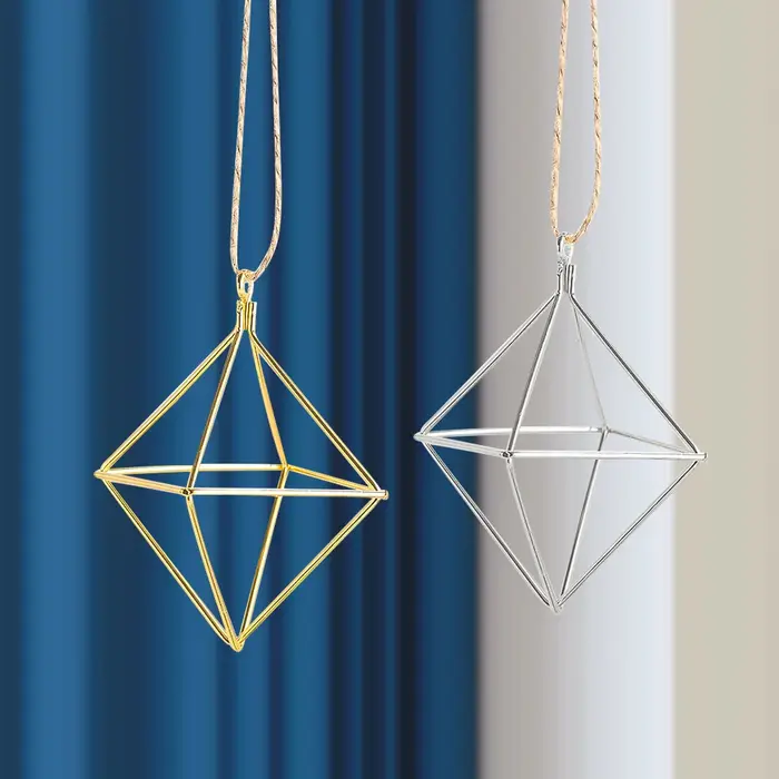 Fil D.lique Géométrique Or et Argent