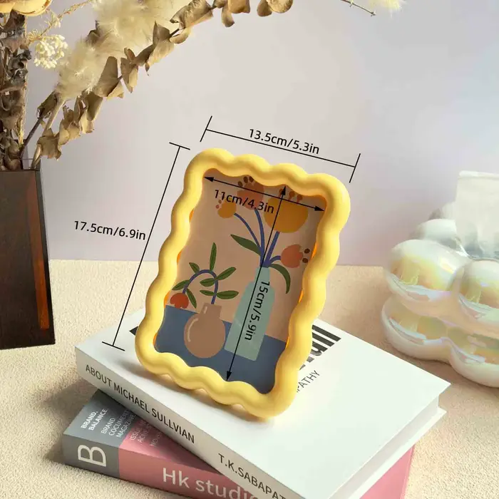 Cadre en acrylique de style crème hautement esthétique