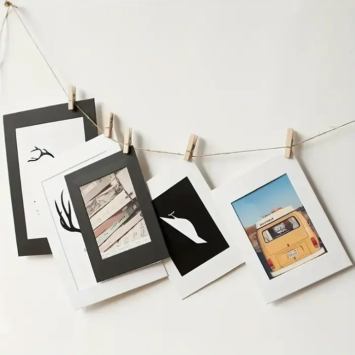 Cadre Photo en Carton avec Clips en Bois