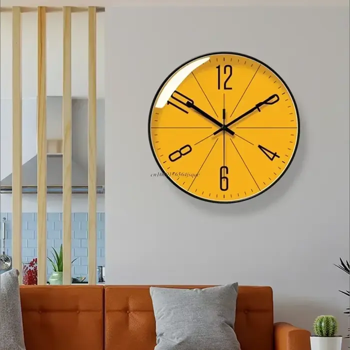 Horloges murales nordiques simples
