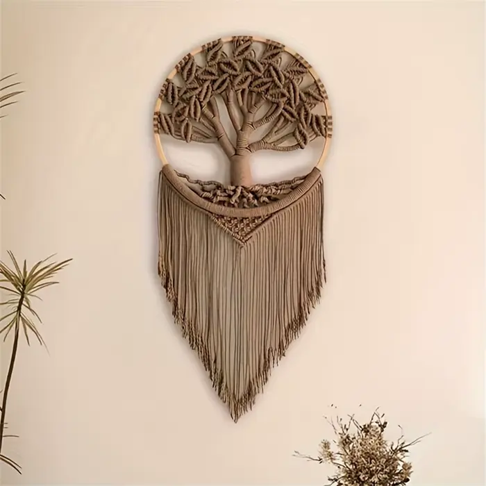Mur en macramé tissé à la main