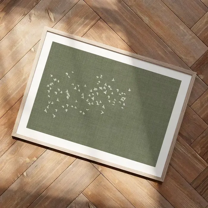 Décoration murale Flock of Birds – Affiche horizontale aspect lin vert, impression minimaliste inspi