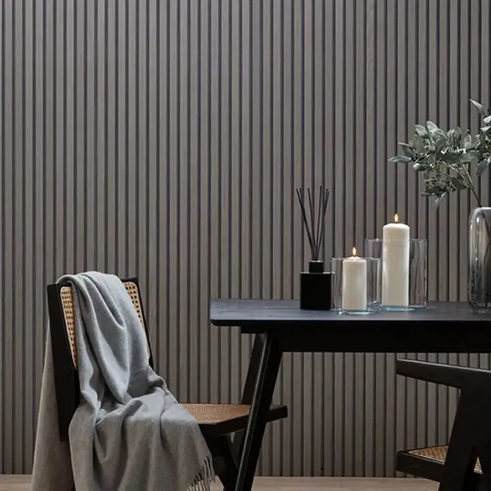 Panneaux muraux à motif de grille en bois 3D