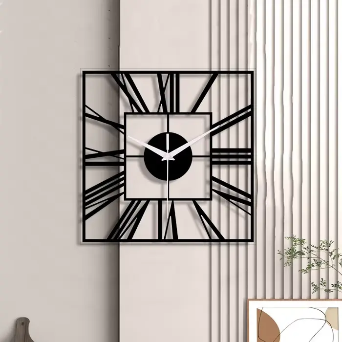 Horloge murale ronde en chiffre romain