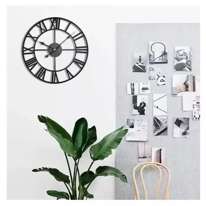 Grande horloge murale 3D avec chiffres romains