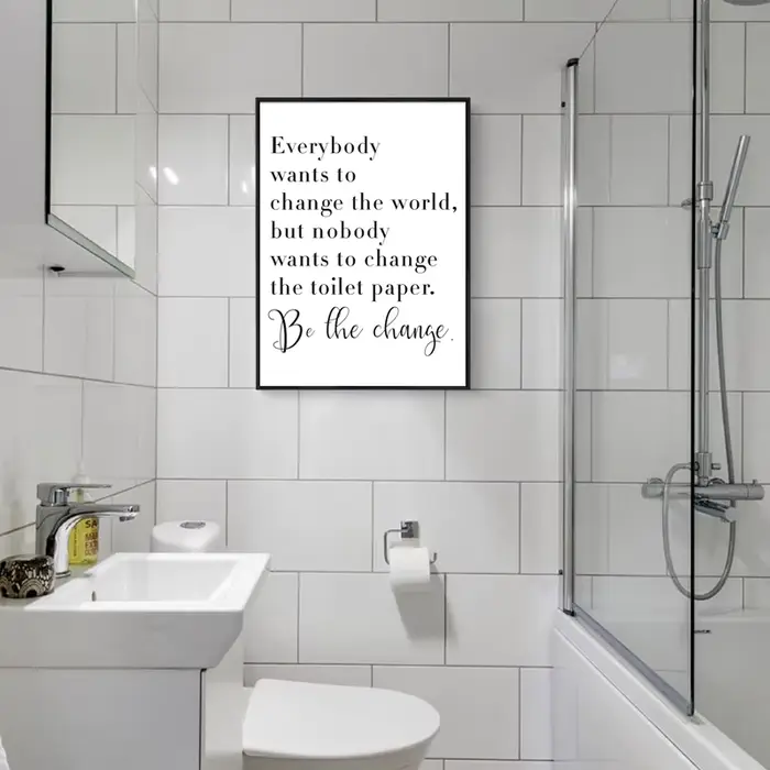 Affiche imprimée noir et blanc de salle de bain