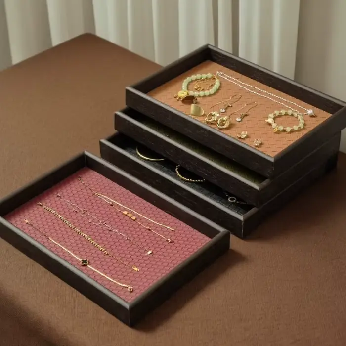 Plateaux à bijoux en bois Vintage