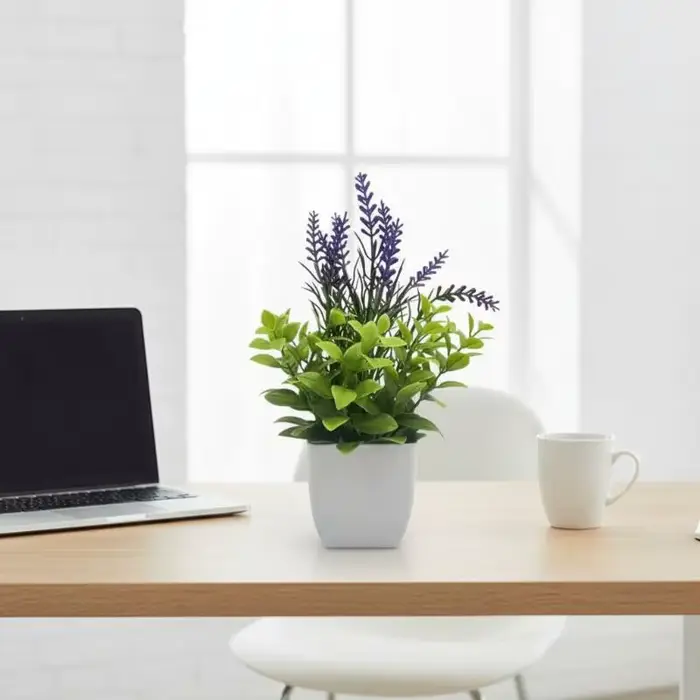 Plantes artificielles en pot avec feuillage réaliste et sans entretien, parfaites pour la décoration de la maison, du bureau, de la salle de bain, de la table ou des étagères.