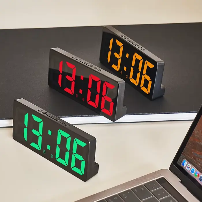 Réveil numérique en acrylique/miroir, commande vocale (alimenté par batterie), horloge de Table, Snooze, Mode nuit, horloges électroniques LED 12/24H