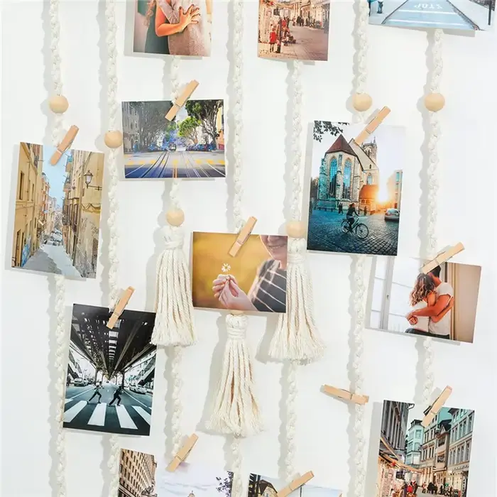 Présentoir de photo mural à pampilles Boho avec 25 clips en bois
