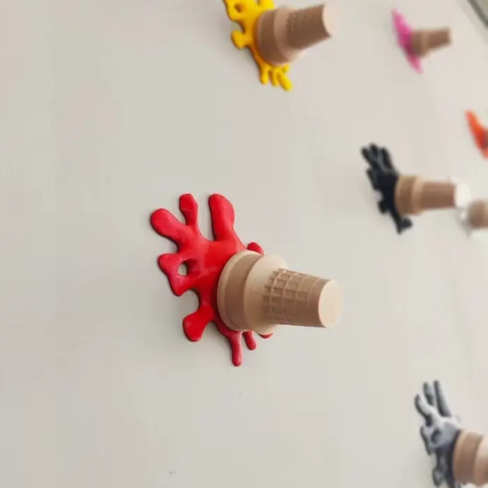 Décoration murale de crème glacée fondue