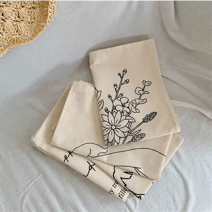 Tapisserie en tissu suspendu Vintage