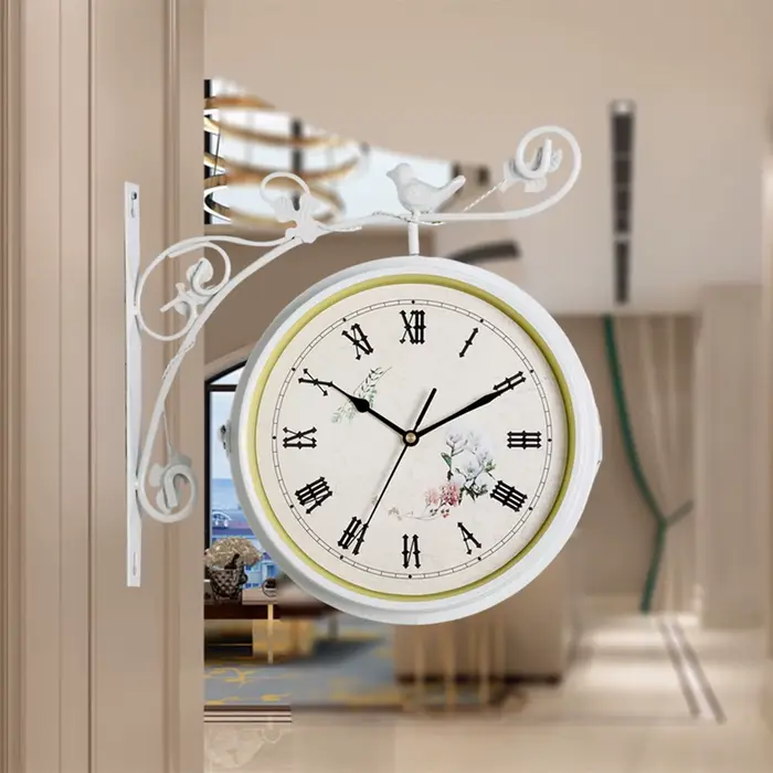 Horloge murale silencieuse Double face