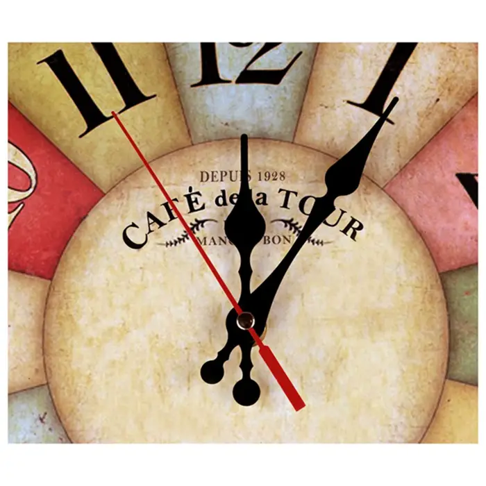 Horloge murale en bois rétro