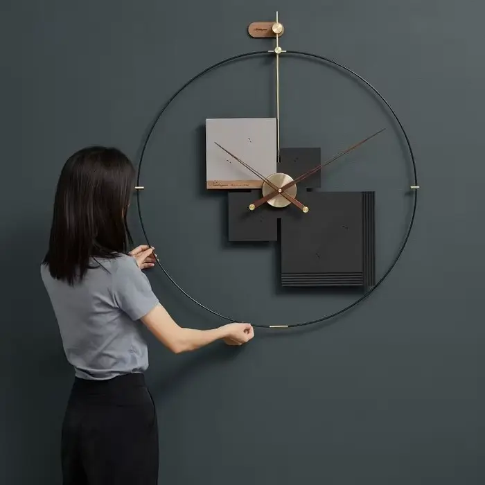 Grande horloge murale moderne