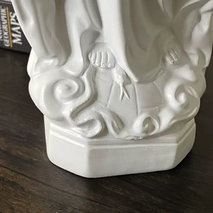Km THEUINS-Statue de la Vierge Marie