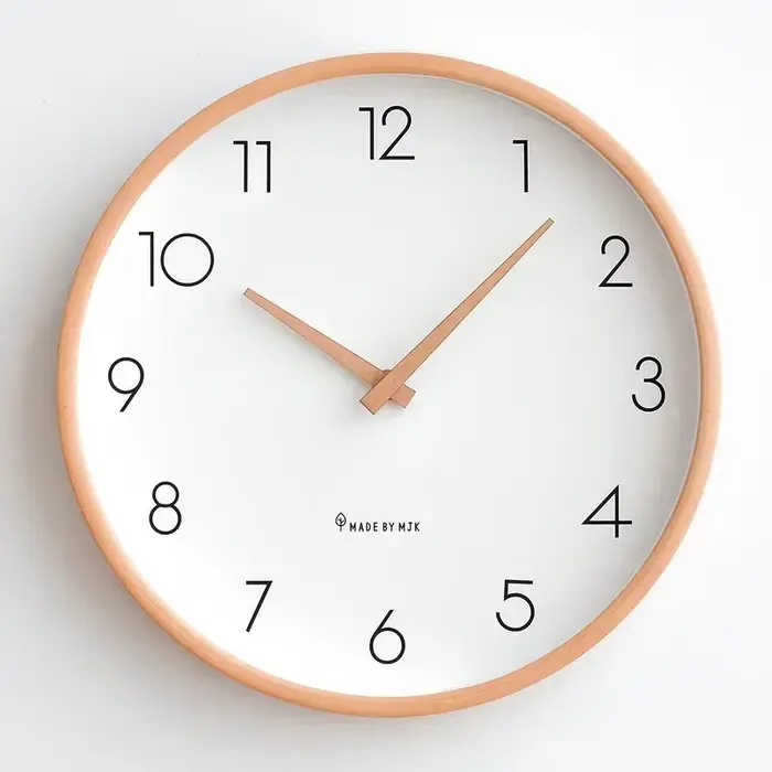 Horloge murale Simple et moderne en bois massif, personnalité créative, mode, maison, horloge nordiq