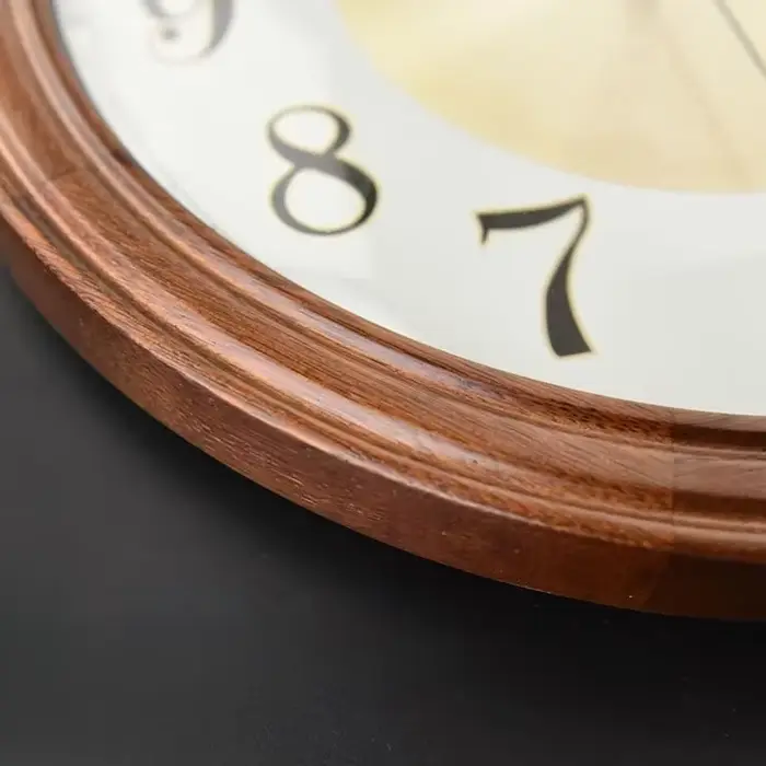 Grande horloge murale en bois massif pour salon