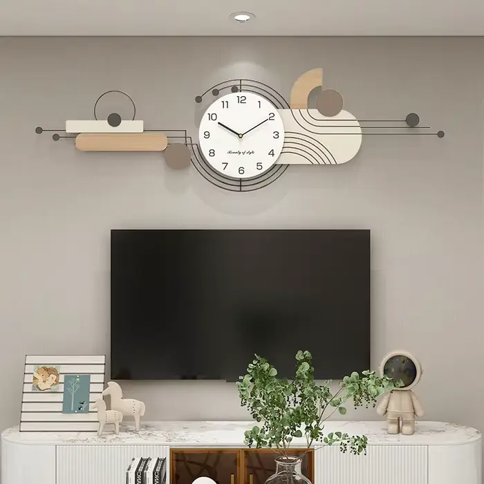 Horloge murale contemporaine pour salle à manger