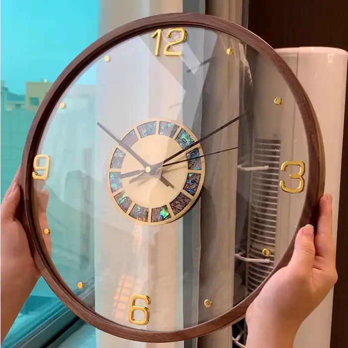 Horloge murale moderne salon montre