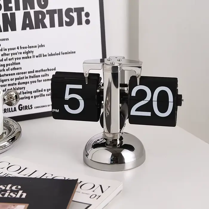 Horloge de retournement de Page automatique à Quartz Vintage