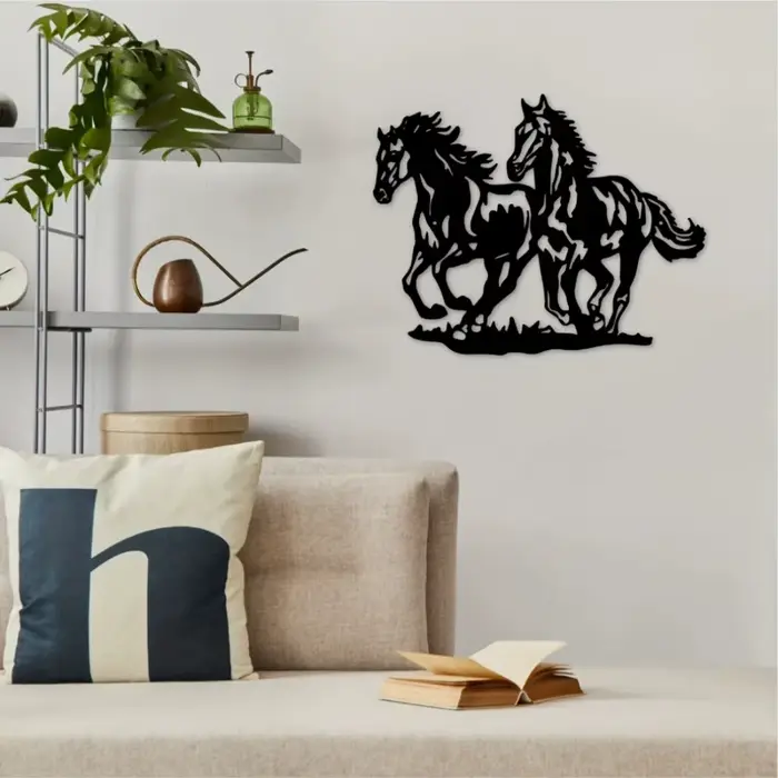 Décoration murale en métal en forme de cheval élégante et exquise | Art délicat avec le pépiment décoratif – Améliorez
