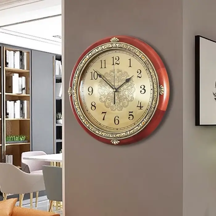 Horloge murale moderne avec cadre en bois massif