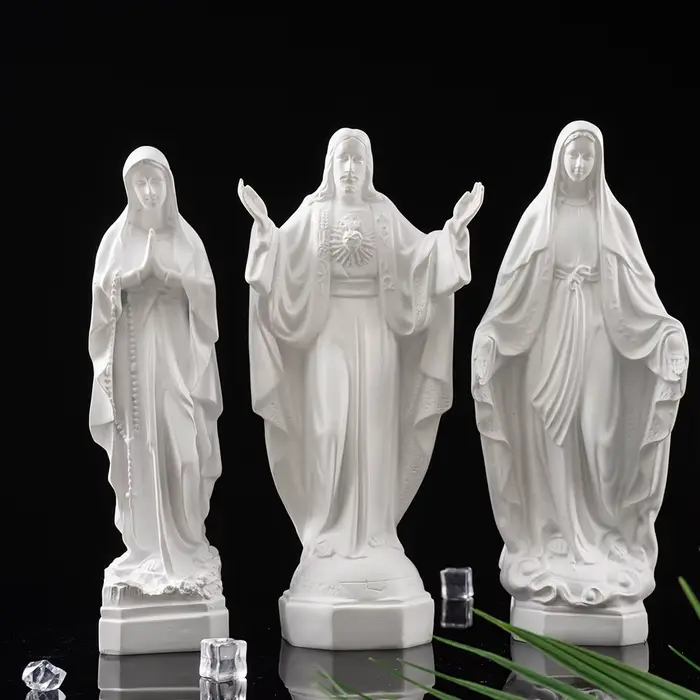 Km THEUINS-Statue de la Vierge Marie
