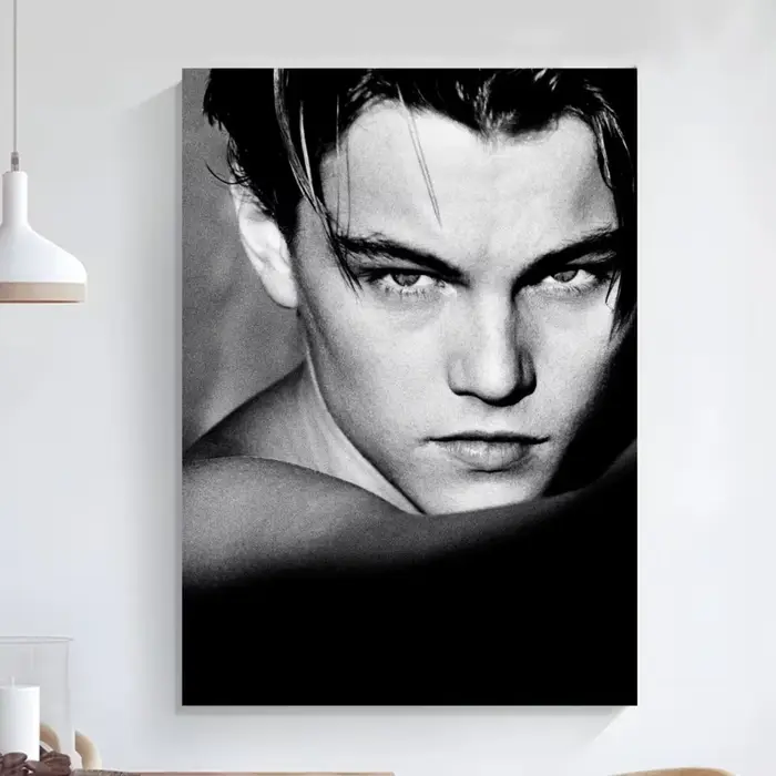 L-Leonardo Dicaprio Young Poster, Art auto-adhésif, Petite affiche de qualité HD, Peinture murale, Décoration murale d'étude