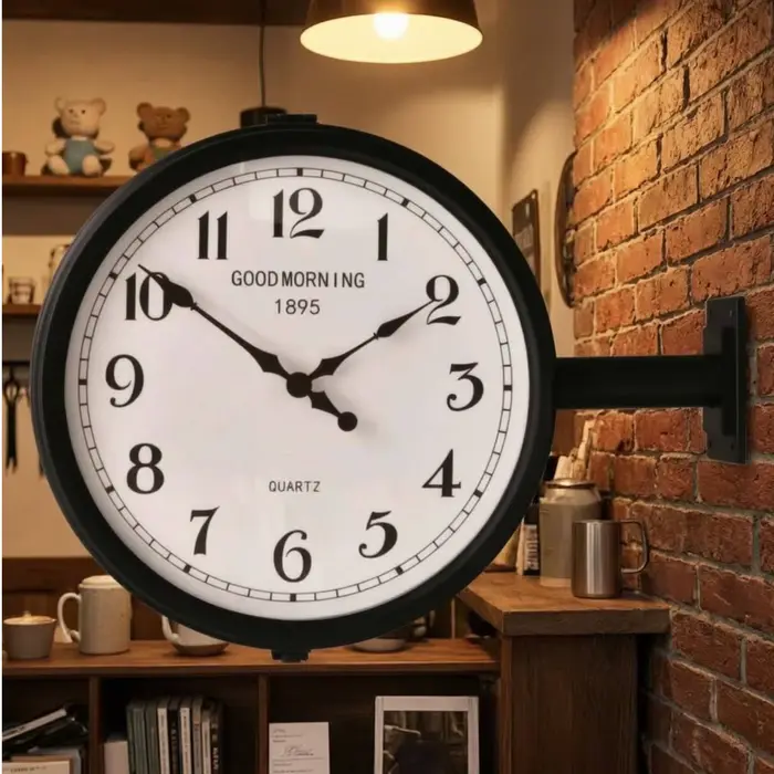 Horloge murale double face