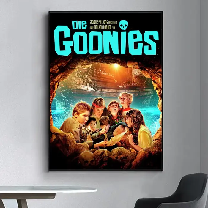 Affiche classique des Goonies Moonies Markets