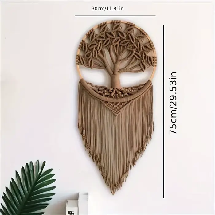 Mur en macramé tissé à la main