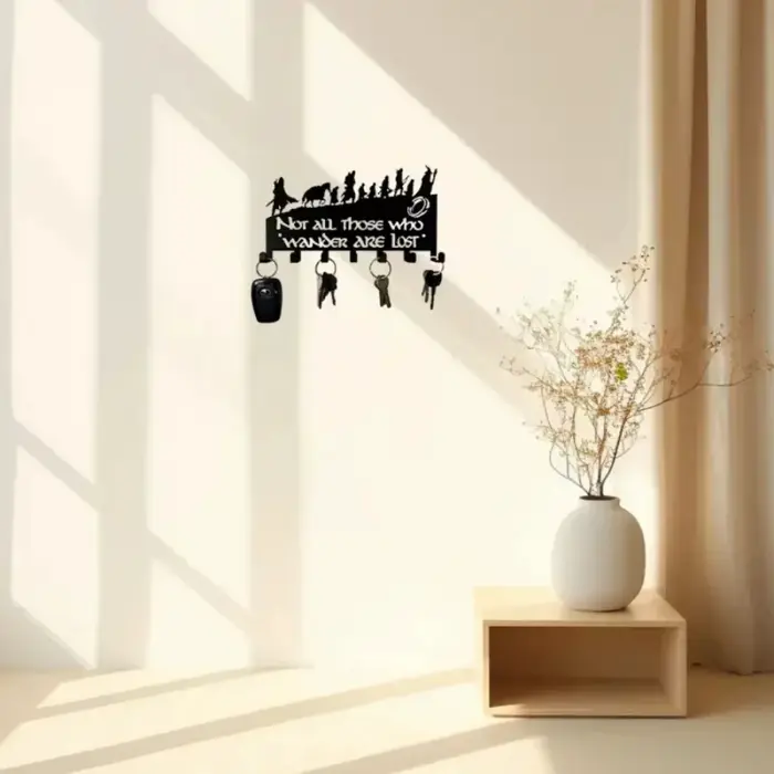 Porte-clés mural en métal – Organisateur de clés décoratif avec crochets pour le rangement dans l'entrée de la maison