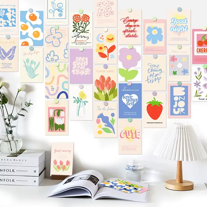 Affiches de Collage esthétique tendance pour filles, ensemble de petites cartes postales, Kit de Collage d'art mural Preppy esthétique pour femmes, décoration de salle de maison, 30 pièces