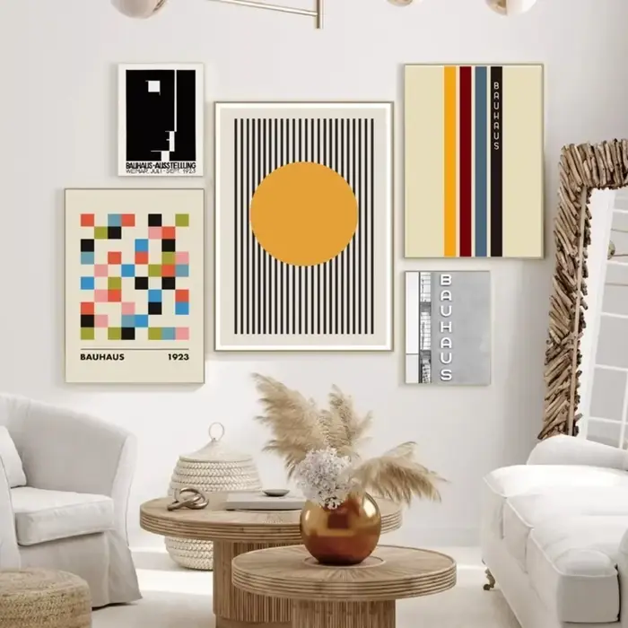 Exposition Bauhaus, peintures sur toile graphiques géométriques uniques