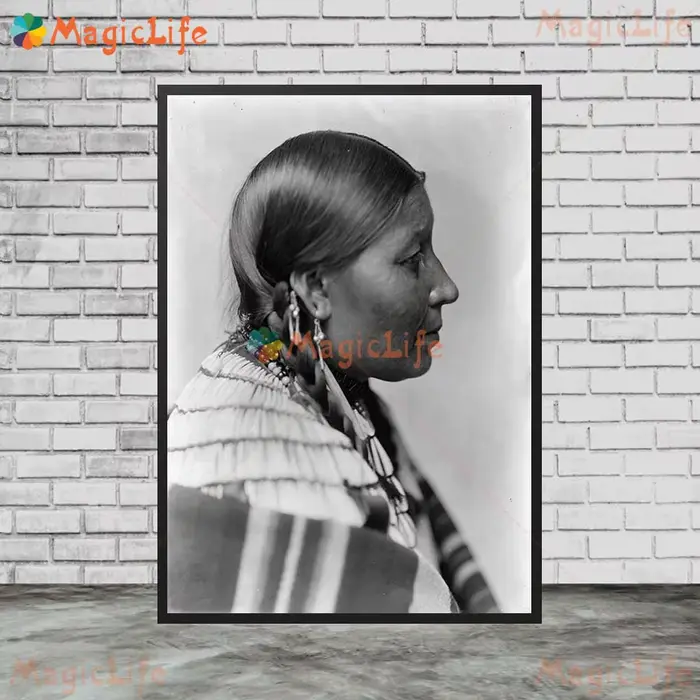 Portrait de fille indienne femme leader de la tribu