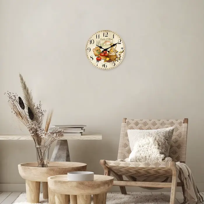 Horloge murale en bois vintage motif huile d'olive et tomate