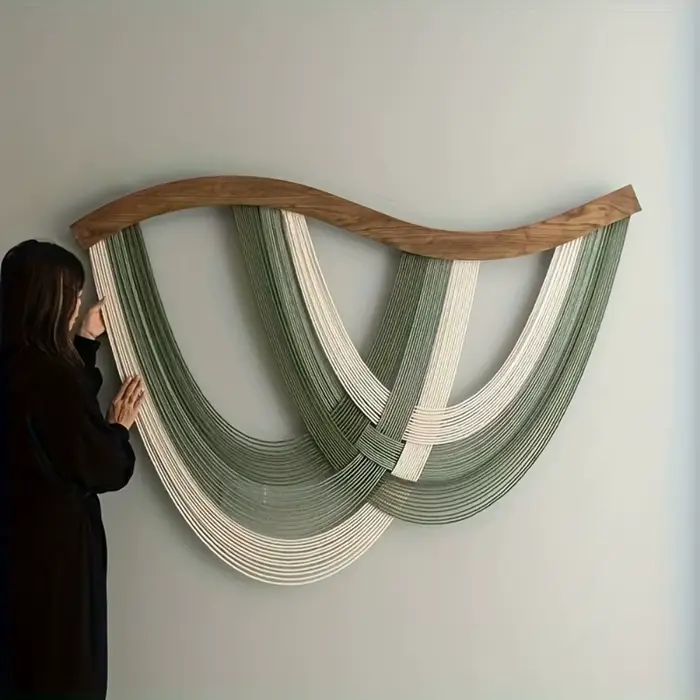Décoration murale en macramé