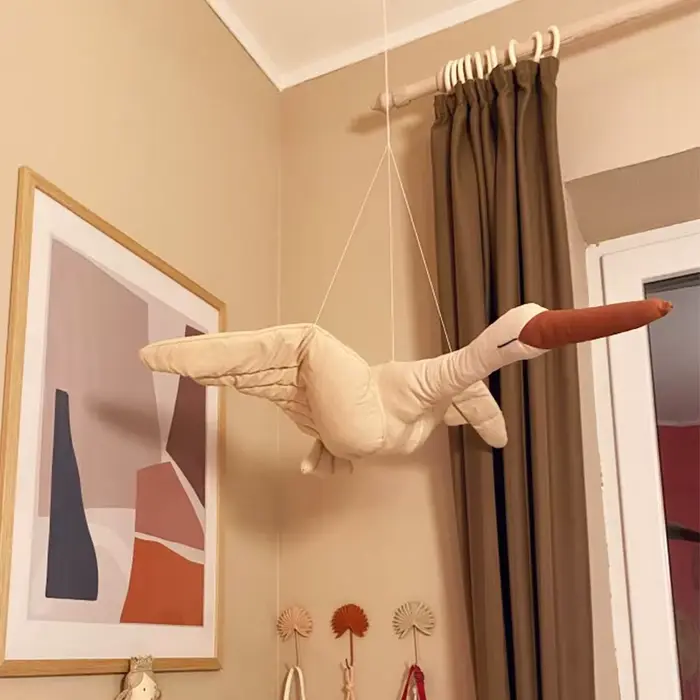 Nouvelle décoration murale créative pour chambre de bébé fille : Cisaille en peluche suspendue
