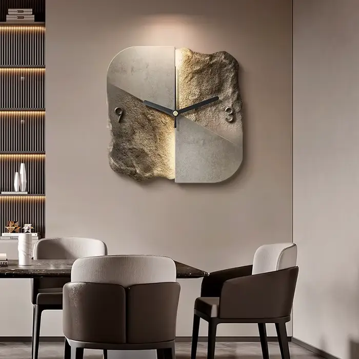 Horloge murale de luxe