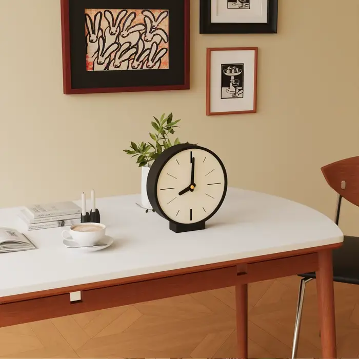 Horloge murale créative moderne suspendue