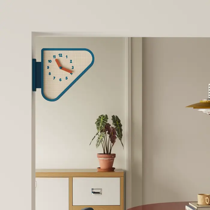 Horloge murale d'angle minimaliste triangulaire, compacte, style mid-century modern, pour couloir, s