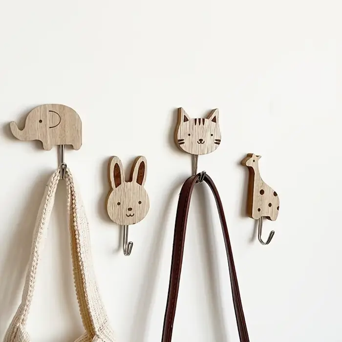 Crochets muraux en bois à l'effigie d'animaux de dessin animé mignons
