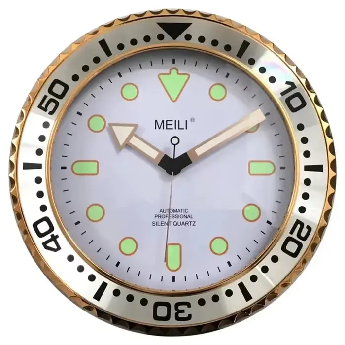 Grande horloge murale Shoous numérique en métal