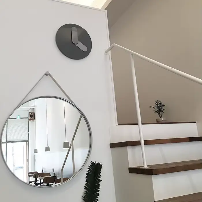 Horloge murale moderne de 12 pouces, pour la maison, dans le salon, fraîche, créative, Unique, Simple, mode, exquise, ronde et muette